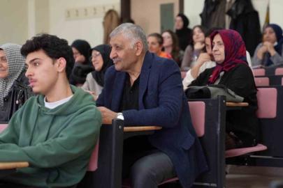 Gençler sordu, "Tecrübe" yanıtladı: ETÜ’de kuşaklar arası gönül köprüsü