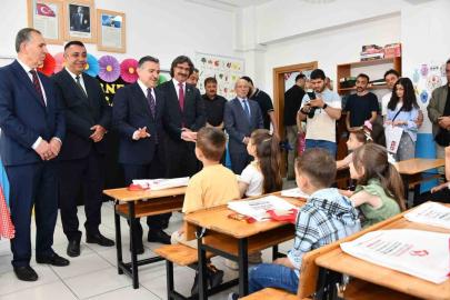 Gümüşhane’de 17 bin 183 öğrenci karne sevinci yaşadı