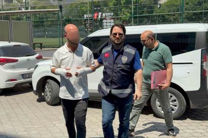 Güzellik merkezinde eski eşini hastanelik eden berbere gözaltı