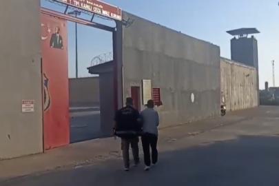 Hatay’da hapis cezasıyla aranan 2 şahıs yakalandı