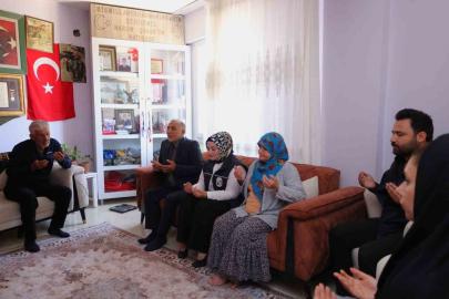 HBB’den şehit yakınlarına babalar günü ziyareti