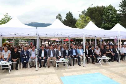 İnegöl Fatihi Turgut Alp kabri başında anıldı