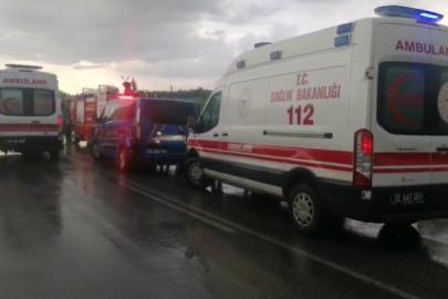 Isparta’da tur minibüsü şarampole yuvarlandı: 4 ölü, 16 yaralı