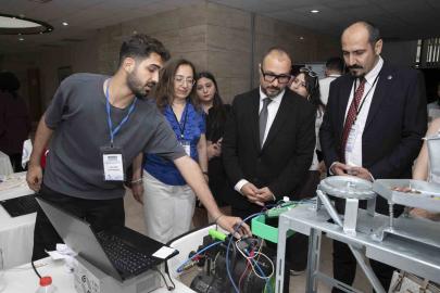 Kampüs Mersin ve Garaj Mersin üniversitelilerle buluştu