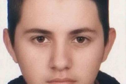 Kamyonetin çarptığı motosiklet sürücüsü hayatını kaybetti