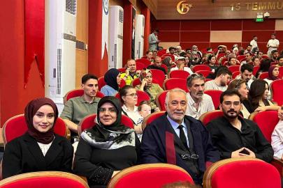 Karabük Üniversitesi’nde örnek başarı hikayesi: Baba ve kızı aynı gün diploma aldı