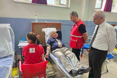 Karesi’de ’Kanpanya’ ile eğitimciler kan bağışını yaptı