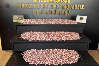 Kargo ile uyuşturucu sevkiyatına polis ‘dur’ dedi