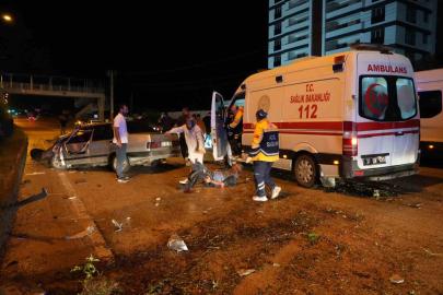 Kastamonu’da can pazarı: Yaralıyı kurtarmaya çalışanlara başka bir araç çarptı : 6 yaralı