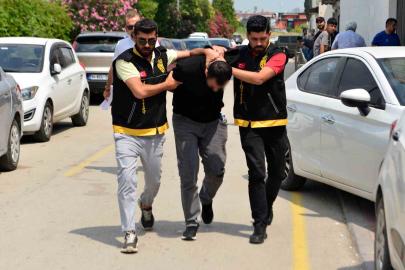 Katil zanlısı 550 saatlik güvenlik kamerası inceleme sonrası dağ evinde yakalandı