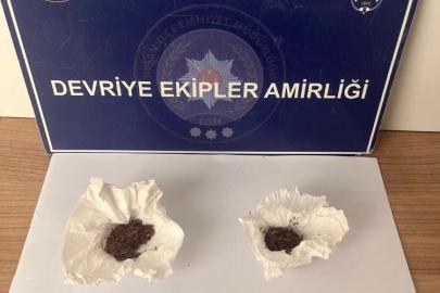 Keşan’da polisin durdurduğu 5 şüpheliden uyuşturucu madde ele geçirildi