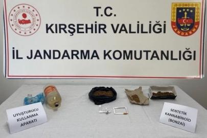 Kırşehir’de uyuşturucu operasyonu: 2 kişi yakalandı