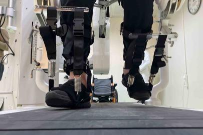 Konya’da felç hastalar için yürüme robotu kapasitesi arttı