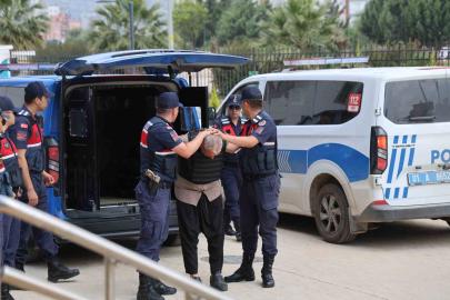 Kozan’da baba ve oğlunu öldüren zanlı tutuklandı