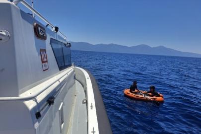 Kuşadası açıklarında 2 düzensiz göçmen yakalandı