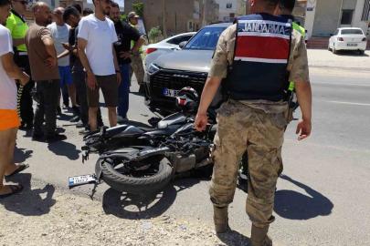 Mardin’de motosiklet ile otomobil çarpıştı: 1 yaralı