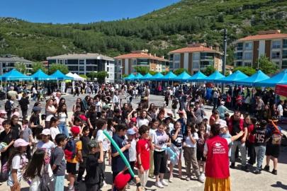 Menteşe’de çocuk şenliği coşkusu