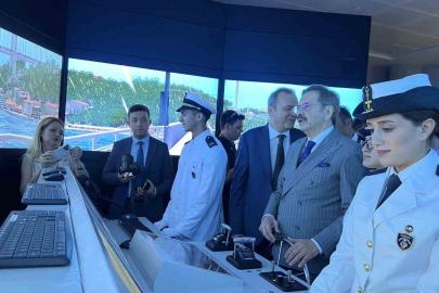 Mersin’de Denizcilik Fakültesi binası hizmete açıldı