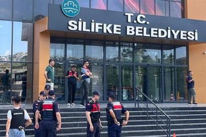 Mersin Silifke Başkan dahil çok sayıda isme gözaltı
