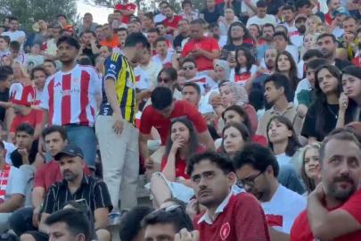 Milli heyecanı 2 bin 500 yıllık antik tiyatroda yaşadılar