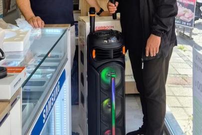 Muhtardan mahalle sakinlerine ücretsiz ses sistemi hizmeti