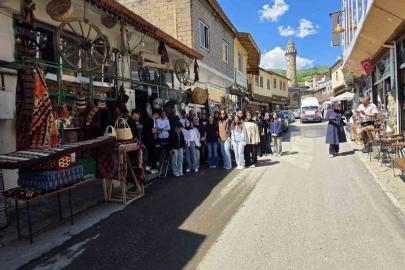 Muşlu öğrenciler tarihi mekanları yerinde inceledi