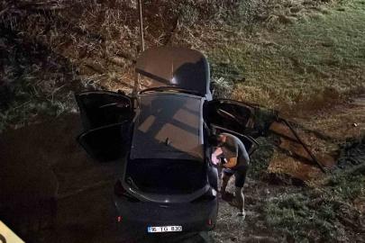 Navigasyon yanlış yolu gösterdi, dereye uçtu: 1 yaralı