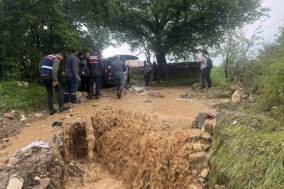 Niğde’de sağanak sele neden oldu: Sel sularına kapılanlar var