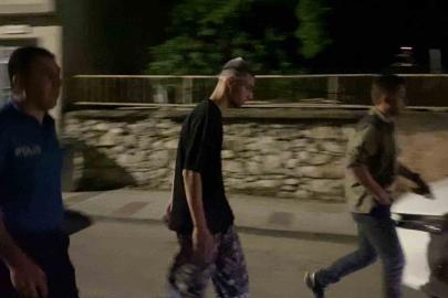 Parktaki gençlere pompalı tüfekle saldıran şahıslar yakalandı