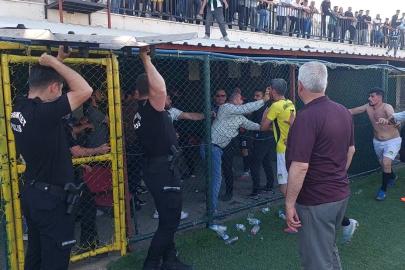 Şampiyonluk maçı sonrası kavga: 5 kırmızı kart çıktı