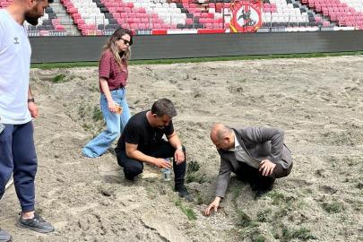 Samsun 19 Mayıs Stadı’nın zemini yeni sezona hazırlanıyor