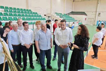 Sarıgöl’de genç yeteneklerden sanat şöleni