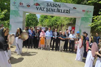 Sason’da ilk defa düzenlenen yaz şenliği yoğun ilgi gördü