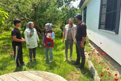 Selden etkilenen Gümüşler beldesine psikososyal destek
