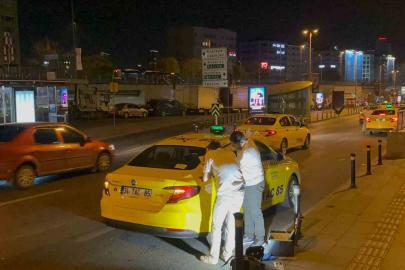 Şişli’de taksi şoförüne yolcu saldırısı: Ağır yaralanan taksici kalp krizi geçirdi