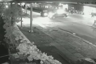 Sultangazi’de iki ayrı trafik kazasında 3 kişi yaralandı