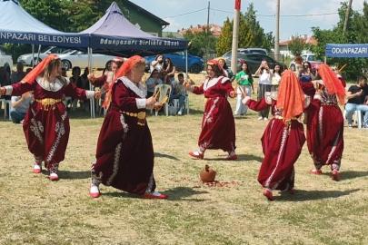 Taşlık’ta bir ilk: Kadınlar imece usulü folklor ekibi kurdu