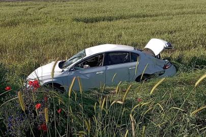 Tokat’ta otomobil ile çarpışan traktör ikiye bölündü: 2 yaralı