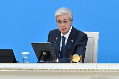 Tokayev, yeni Anayasa hükümlerini uygulamaya koyacak yasaları imzaladı