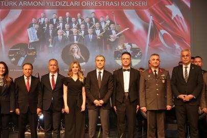 TÜRKAY’ın konseri mest etti