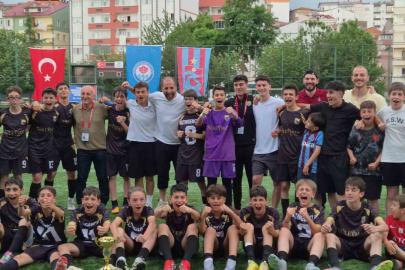U13 Trabzon Şampiyonu Altın Gençlik oldu