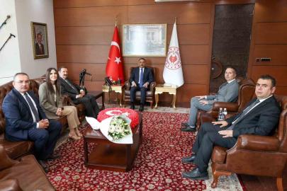 Vali Hacıbektaşoğlu Çevre Haftası heyetini ağırladı
