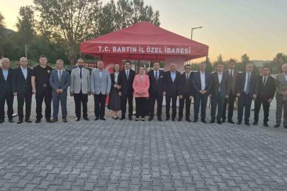 Vali yardımcısının veda yemeğine yoğun katılım
