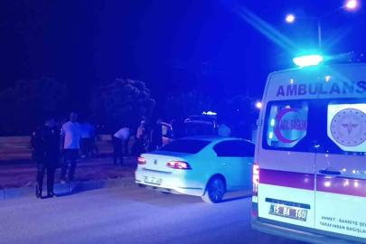 Yolcu otobüsü ile hafif ticari araç çarpıştı: 3 yaralı