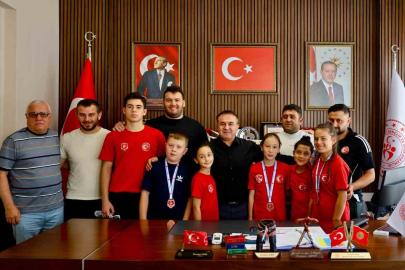 10 bin sporcunun yarıştığı Türkiye şampiyonasında Bilecikli güreşçilerden büyük başarı