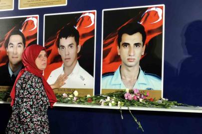 15 Temmuz şehidinin annesi: "Ben evlatsız yaşarım ama vatansız yaşayamam"