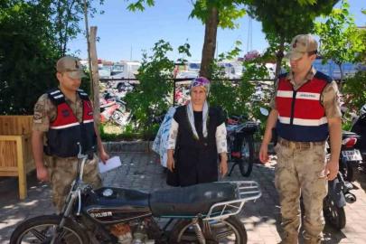 3 ay önce çalınan motosiklet sahibine teslim edildi
