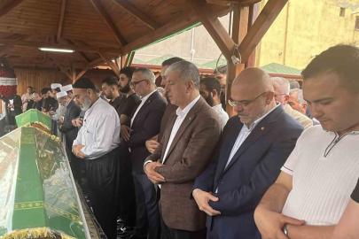 3 ay sonra düğünü olacaktı: Baba ve oğul gözyaşlarıyla son yolculuğuna uğurlandı