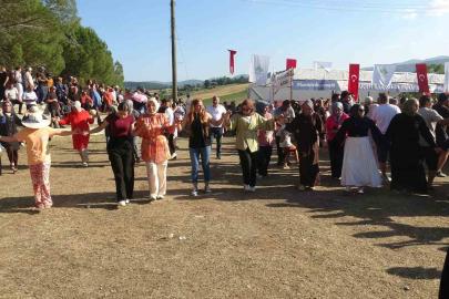 313 yıllık Karadede Panayırı’na binlerce kişi akın etti