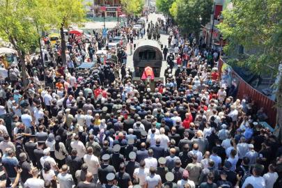 Aksaraylı şehit törenle son yolculuğuna uğurlandı
